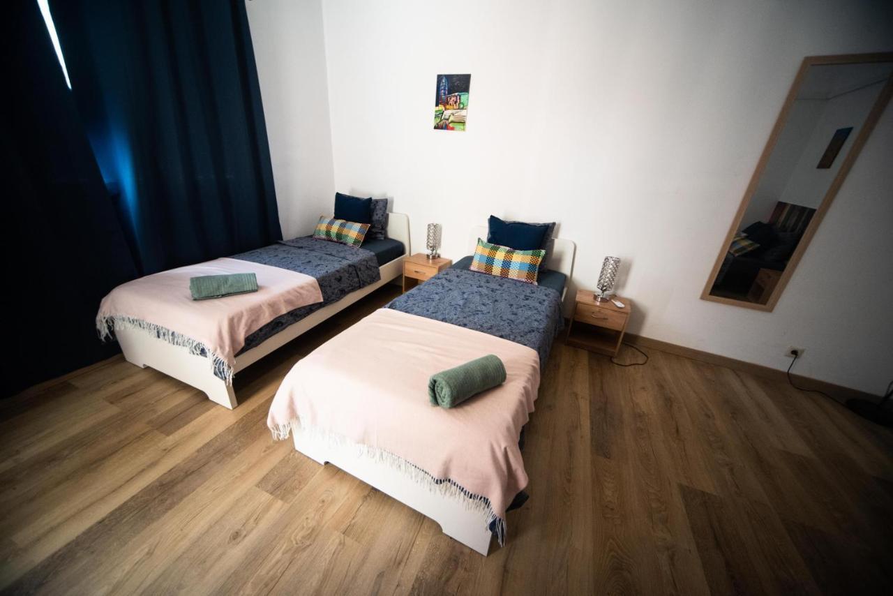 By Port Vell Rooms バルセロナ エクステリア 写真