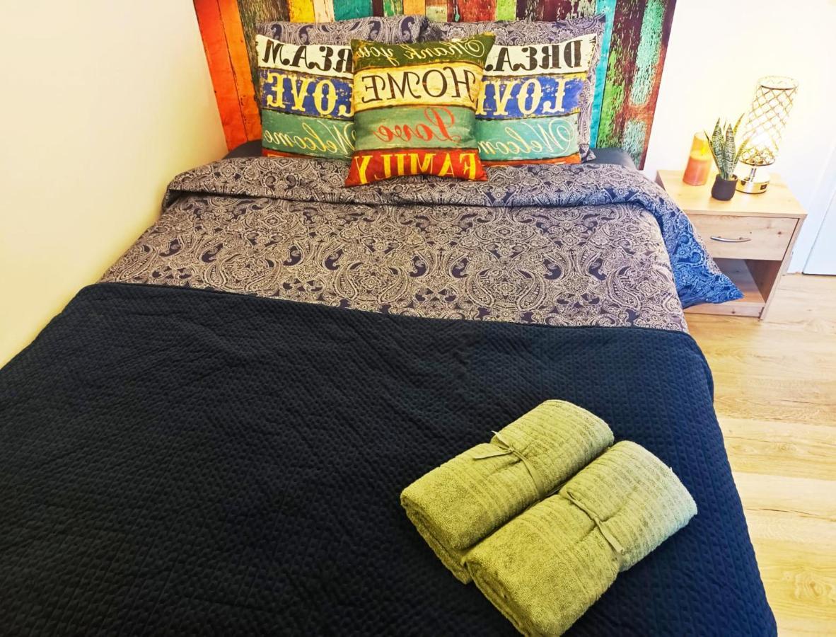 By Port Vell Rooms バルセロナ エクステリア 写真