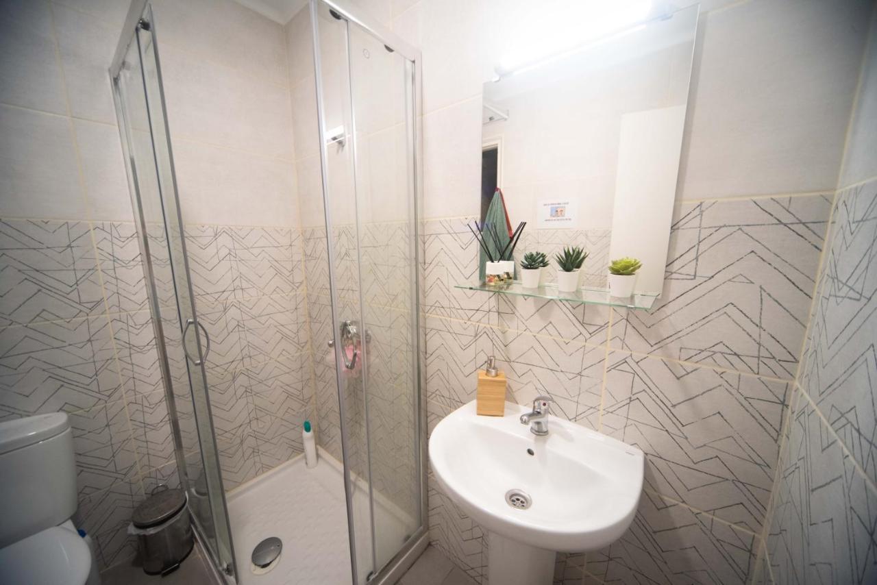 By Port Vell Rooms バルセロナ エクステリア 写真